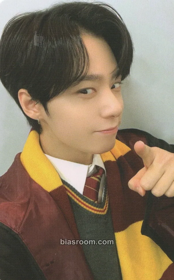 Hwanwoong BLOOD MOON Photocard - ONEUS - ONEUS K-pop photocard