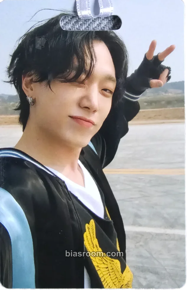 iKON - Bobby - Take Off Album album inclusion luggage tag