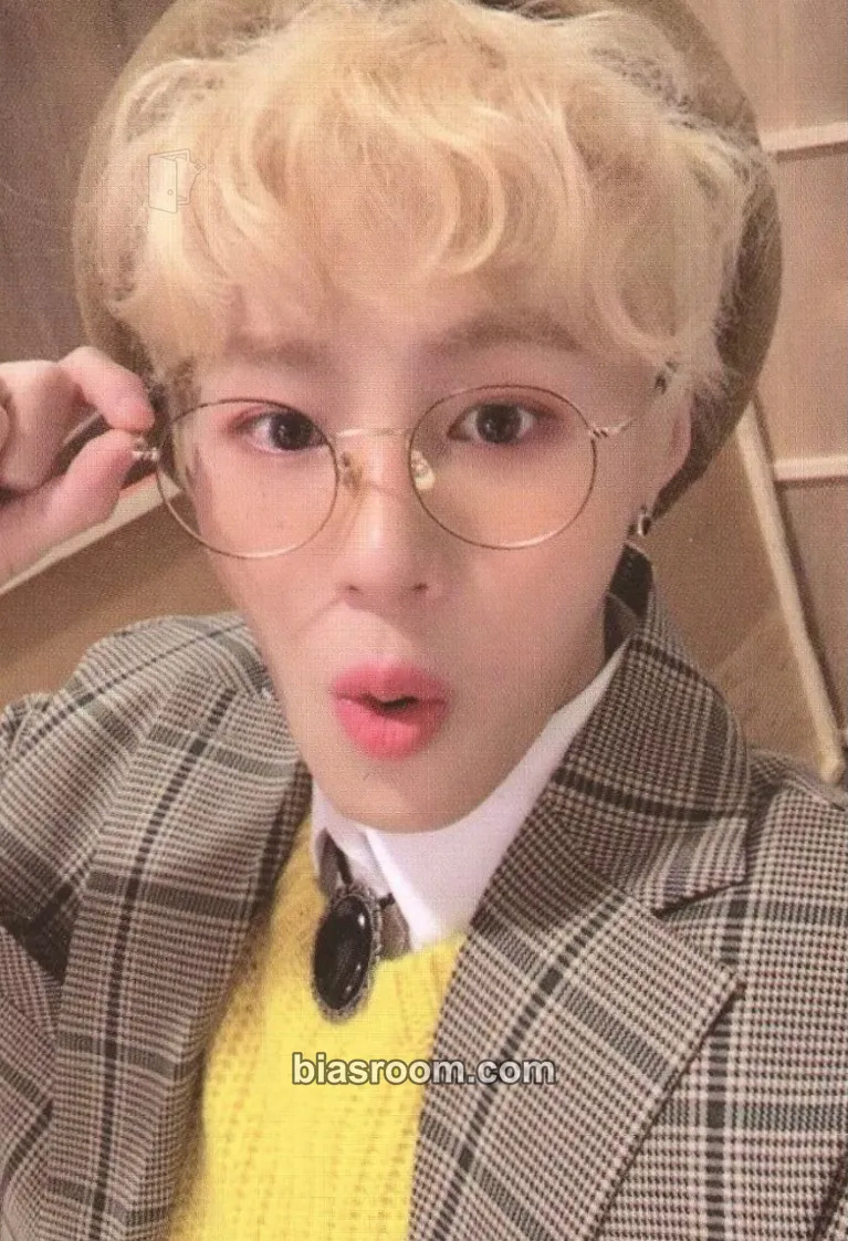 Ha Sung Woon My Moment Photocard - Ha Sung Woon K-pop photocard