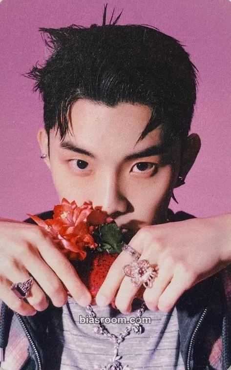 Q Phantasy Pt. 2: Sixth Sense Photocard - THE BOYZ - THE BOYZ K-pop photocard