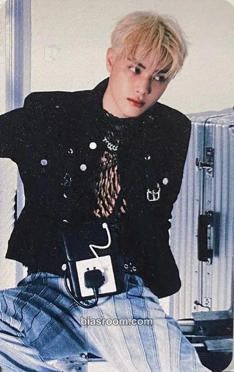 Haknyeon Phantasy Pt. 2: Sixth Sense Photocard - THE BOYZ - THE BOYZ K-pop photocard
