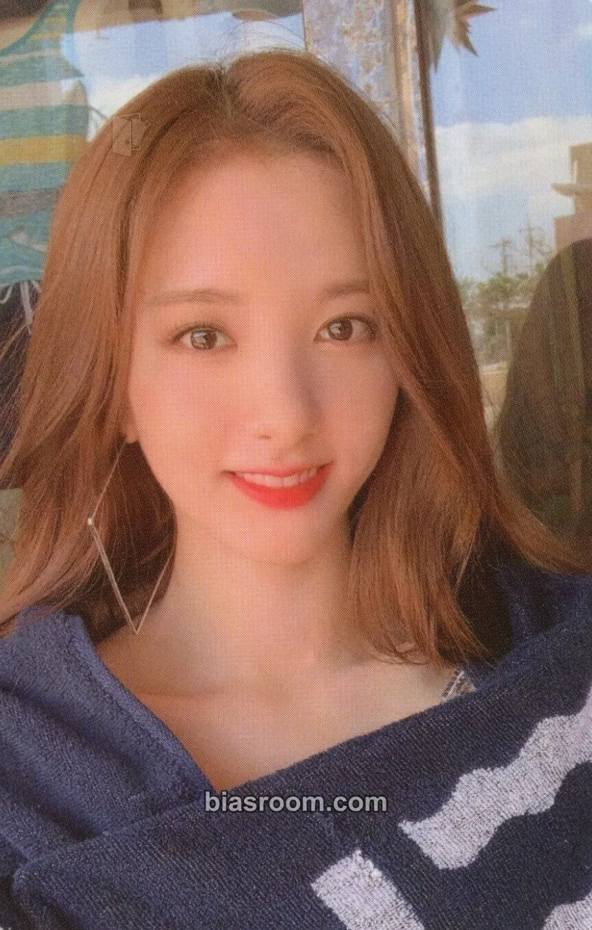 Bona 3rd OFFICIAL FANCLUB 'UJUNG' KIT Photocard - WJSN - WJSN K-pop photocard