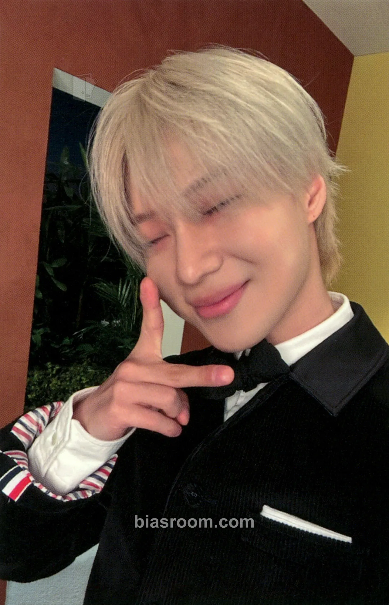 Taemin HARD - The 8th Album Photocard - SHINee - SHINee K-pop photocard
