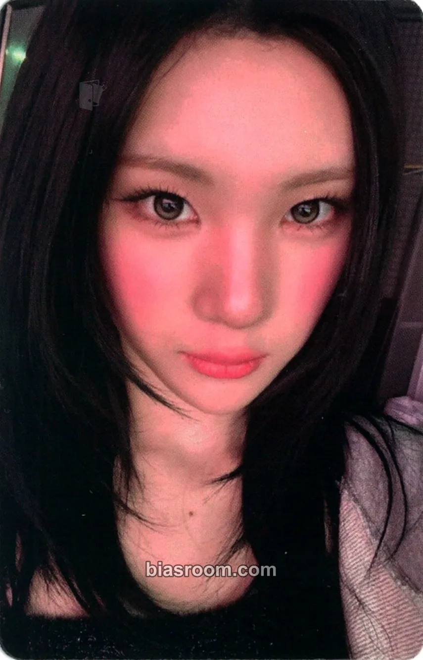 Juun RUDE! Photocard - Hearts2Hearts - Hearts2Hearts K-pop photocard