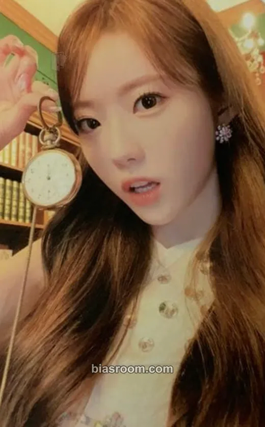 Luda 2022 Concert <WONDERLAND> Photocard - WJSN - WJSN K-pop photocard