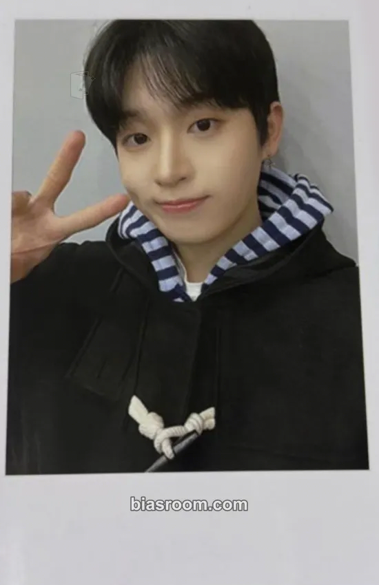 Han YeJoon yesweare Photocard - idntt - idntt K-pop photocard