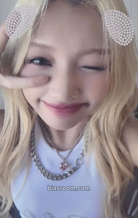 Gehlee CURIOUS Photocard - UNIS - UNIS K-pop photocard