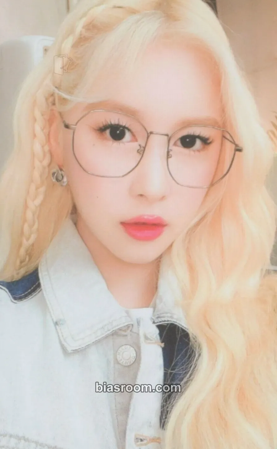 Dayoung 3rd FANMEETING <WJ STAND BY> Photocard - WJSN - WJSN K-pop photocard