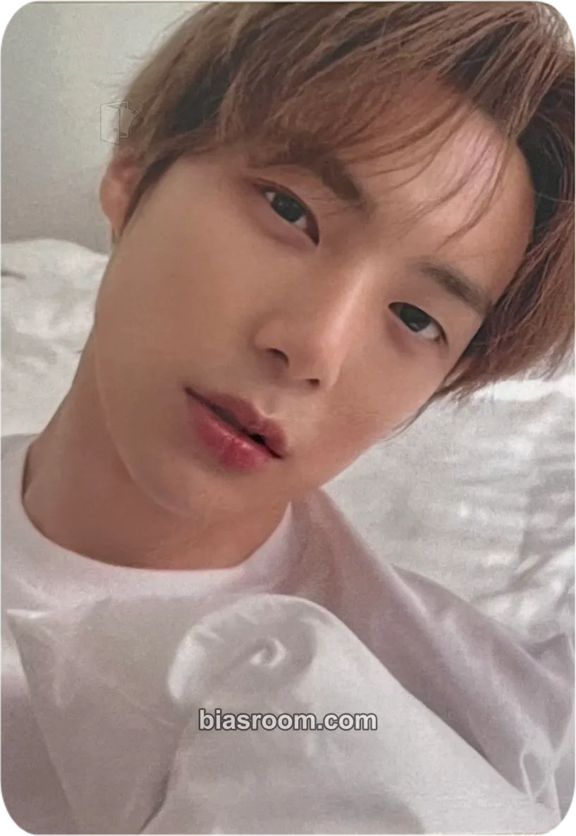 Minhyuk MINHYUK x Floun Photocard - MONSTA X - MONSTA X K-pop photocard