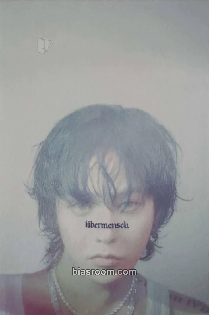 G-Dragon 2025 World Tour Übermensch Photocard - G-Dragon K-pop photocard