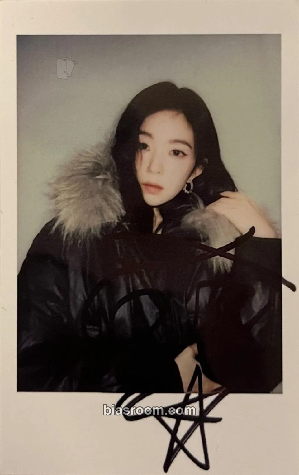 Irene Purple Pearl Magazine Photocard - Red Velvet - Red Velvet K-pop photocard
