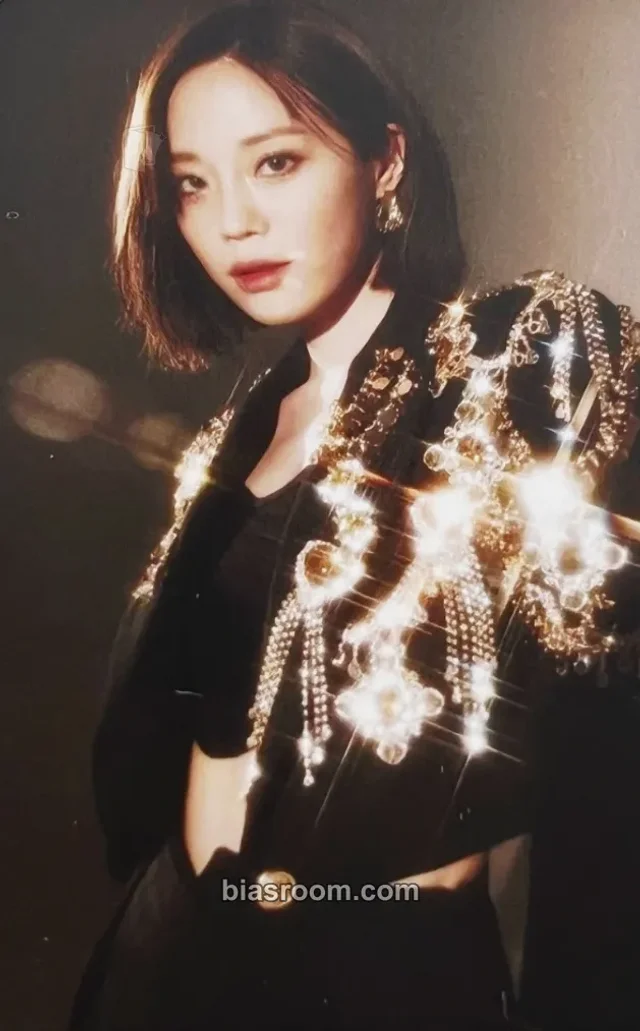 KARA - Youngji - Move Again Album album photocard dvd version japanese album