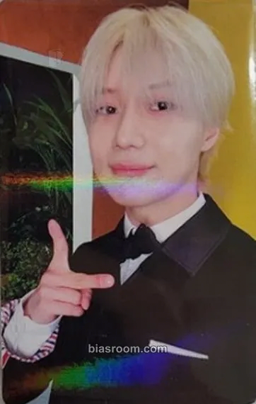 Taemin HARD - The 8th Album Photocard - SHINee - SHINee K-pop photocard