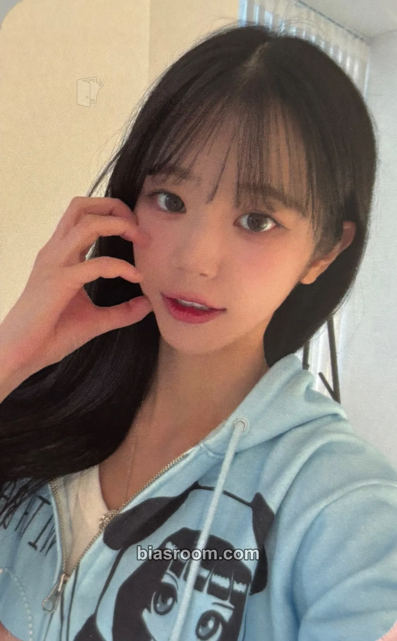 Chodan Rockation Photocard - QWER - QWER K-pop photocard