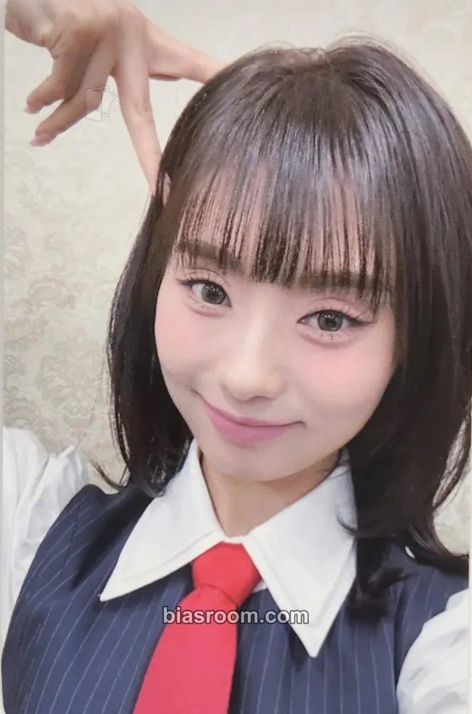 Hyeonju SWICY Photocard - UNIS - UNIS K-pop photocard