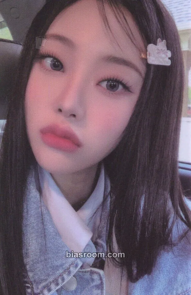 Sheon The Billage of Perception: Chapter Three Photocard - Billlie - Billlie K-pop photocard