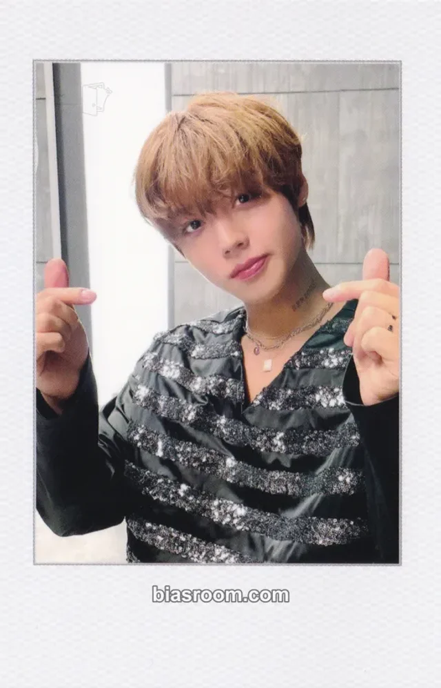 Park Jihoon - Jihoon - Hot & Cold Album yes24