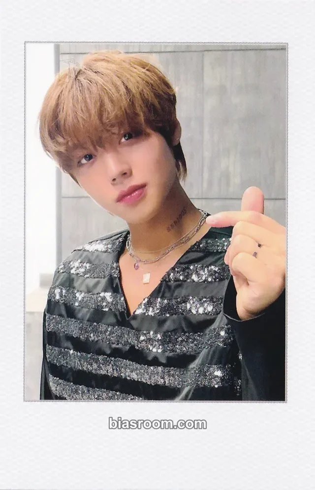 Park Jihoon - Jihoon - Hot & Cold Album yes24