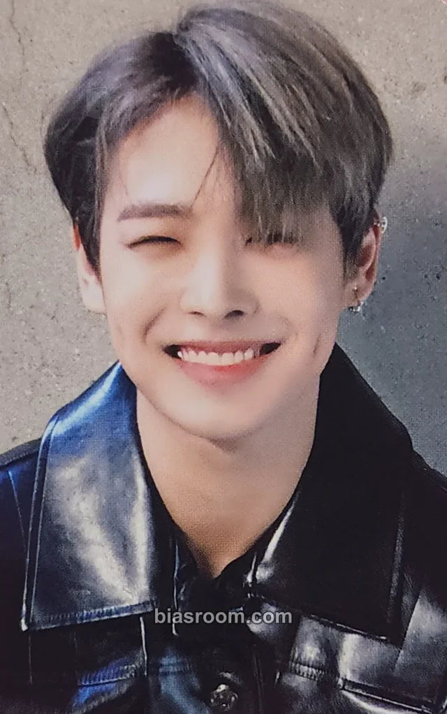VICTON - Byungchan - Continuous Album mymusictaste (mmt)