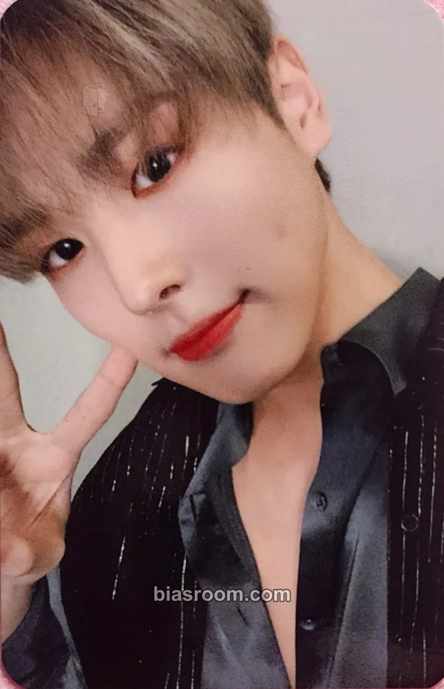 VICTON - Byungchan - Continuous Album album photocard blue version
