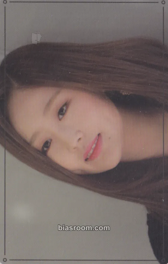 Lee Sujeong (Baby Soul) Fall in Lovelyz Photocard - Lovelyz - Lovelyz K-pop photocard