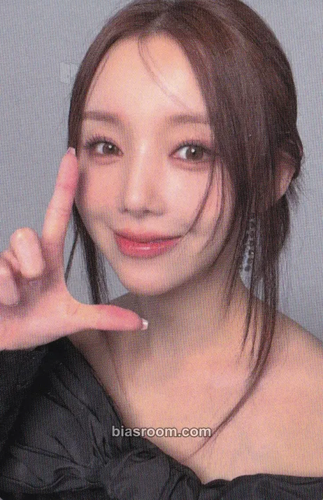 Kim Jiyeon (Kei) 7+Up Photocard - EL7Z UP - EL7Z UP K-pop photocard