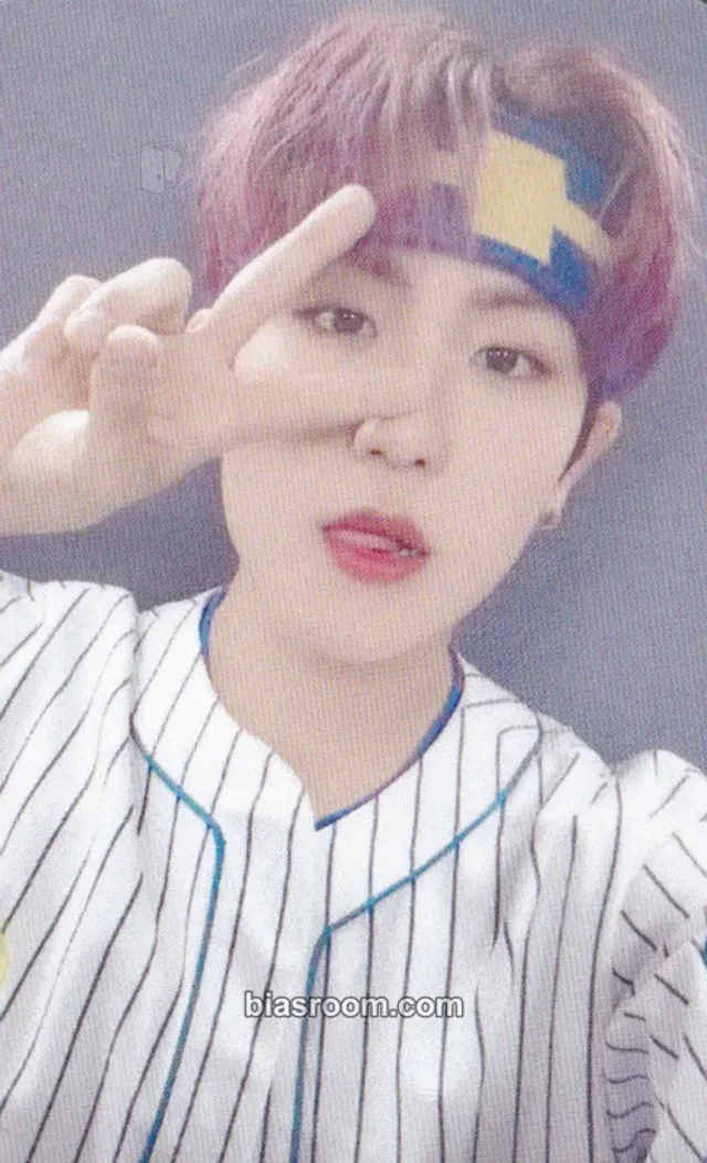 AB6IX - Woojin - VIVID Album makestar pob (pre-order benefit)