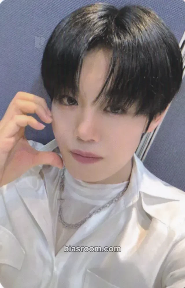 FANTASY BOYS - Hikari - NEW TOMORROW Album album photocard video call (fancall)