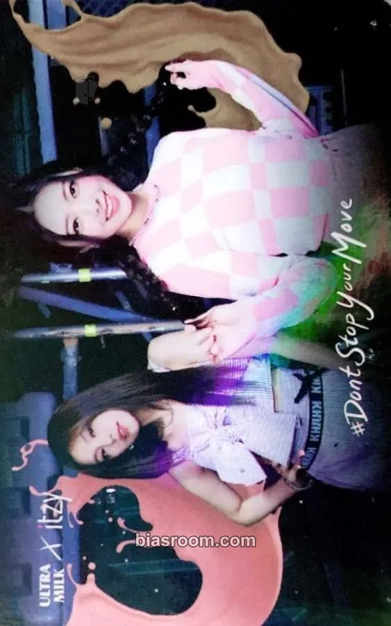 ITZY X ULTRA MILK Photocard - ITZY - ITZY K-pop photocard