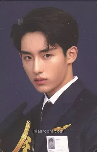 Winwin 2022 Season's Greeting Photocard - WayV - WayV K-pop photocard