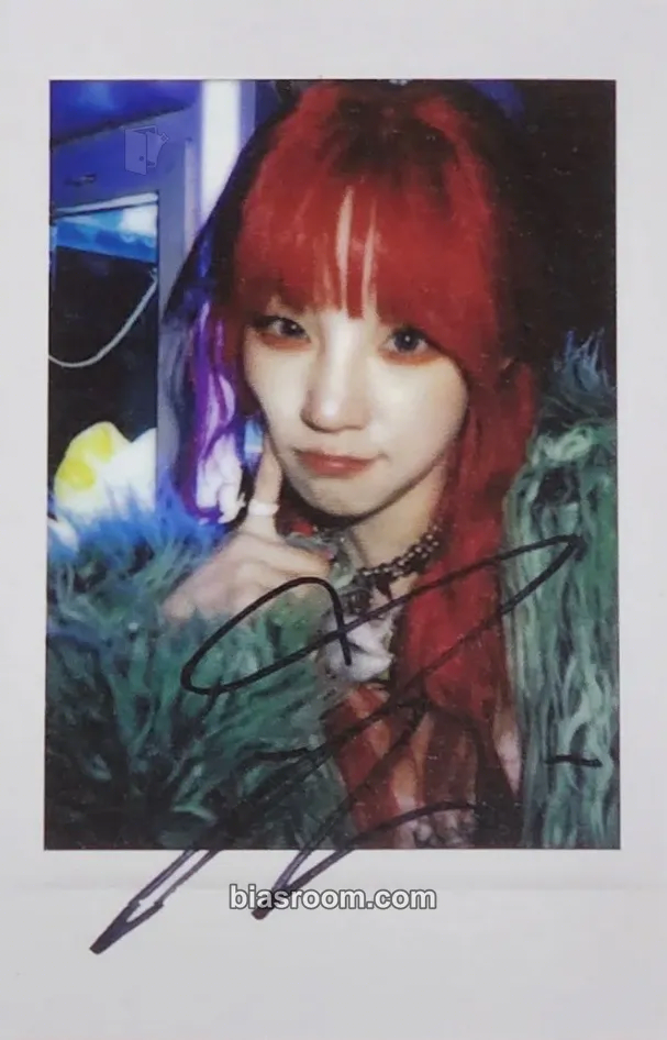 Yuqi YUQ1 Photocard - i-dle - i-dle K-pop photocard