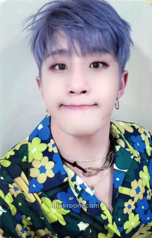 JinJin Switch On Photocard - ASTRO - ASTRO K-pop photocard