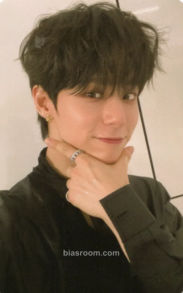 Hwanwoong MALUS Photocard - ONEUS - ONEUS K-pop photocard