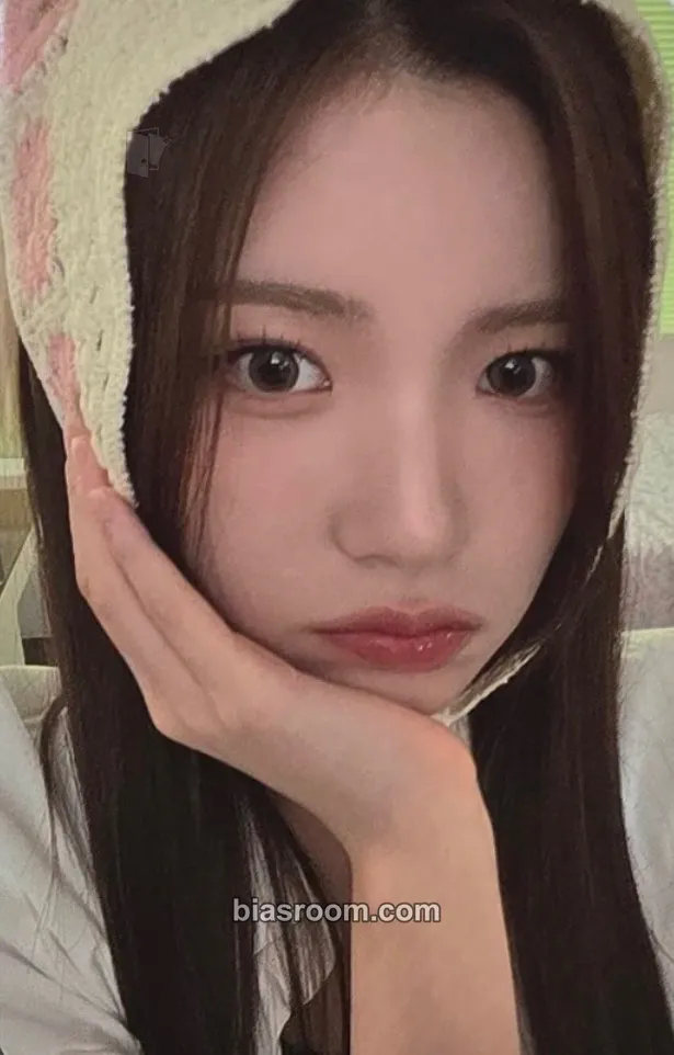 Sua L'heure Bleue : Prologue Photocard - CSR - CSR K-pop photocard