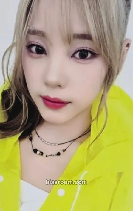 Sihyeon L'heure Bleue : Prologue Photocard - CSR - CSR K-pop photocard