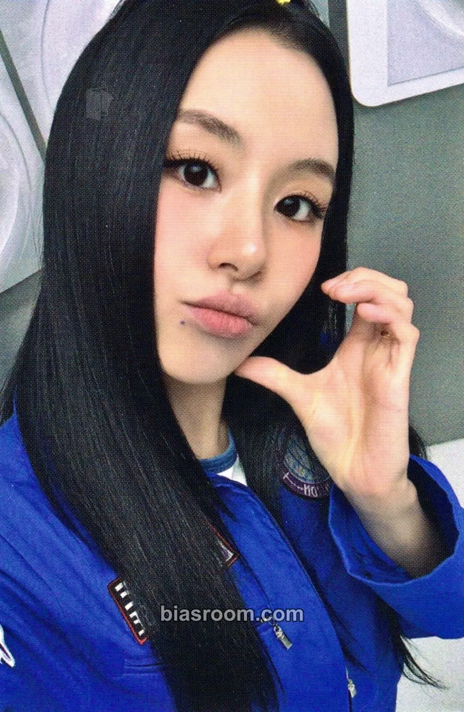 Chaeyoung 10VE Universe (10th Anniversary) Photocard - TWICE - TWICE K-pop photocard
