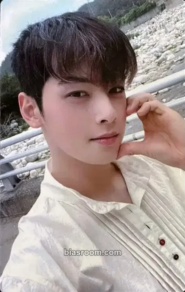 ASTRO - Cha Eunwoo - 2021 Photobook ‘Time Capsule’  Other random photocard