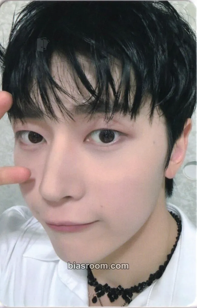 Matthew Cinema Paradise Photocard - ZEROBASEONE - ZEROBASEONE K-pop photocard
