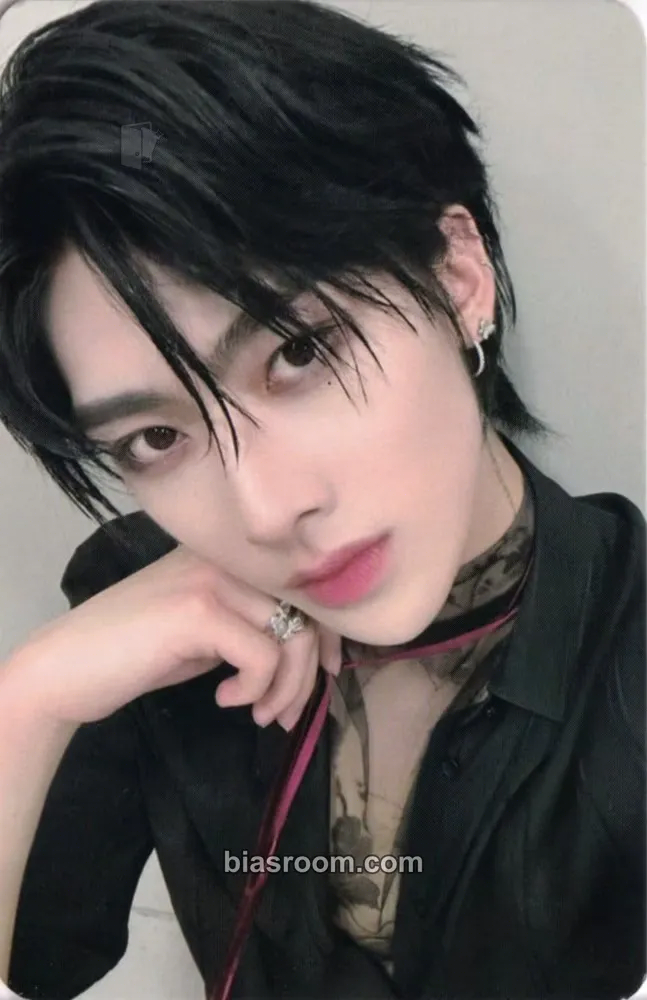 Ricky Cinema Paradise Photocard - ZEROBASEONE - ZEROBASEONE K-pop photocard