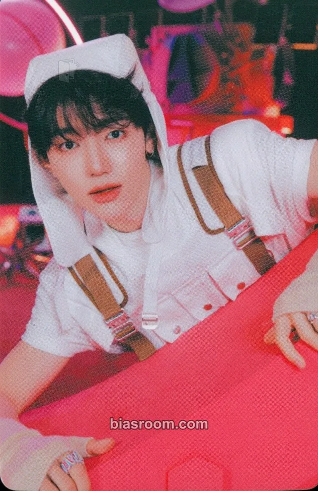 Hao Cinema Paradise Photocard - ZEROBASEONE - ZEROBASEONE K-pop photocard
