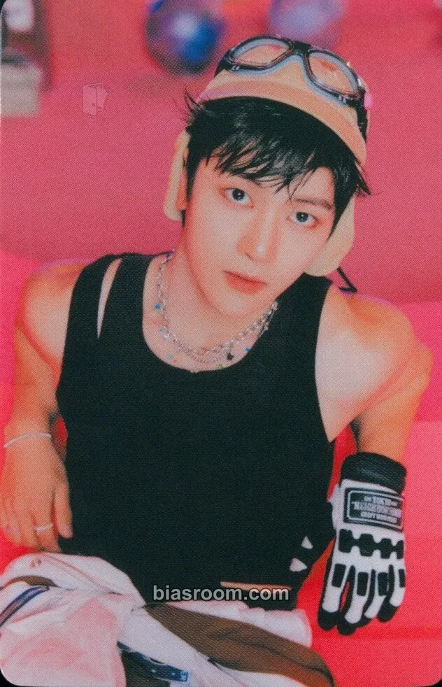 Matthew Cinema Paradise Photocard - ZEROBASEONE - ZEROBASEONE K-pop photocard