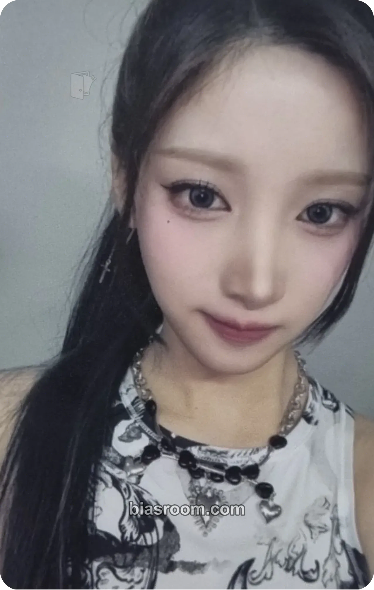 Yuki BXX Photocard - PURPLE KISS - PURPLE KISS K-pop photocard