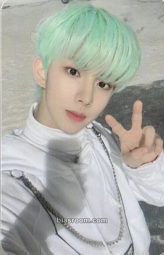 MCND - Win - Into the ICE AGE  Album album photocard korean album