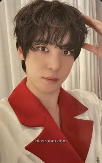 Yunho ANITEEZ IN THE CALLING Photocard - ATEEZ - ATEEZ K-pop photocard