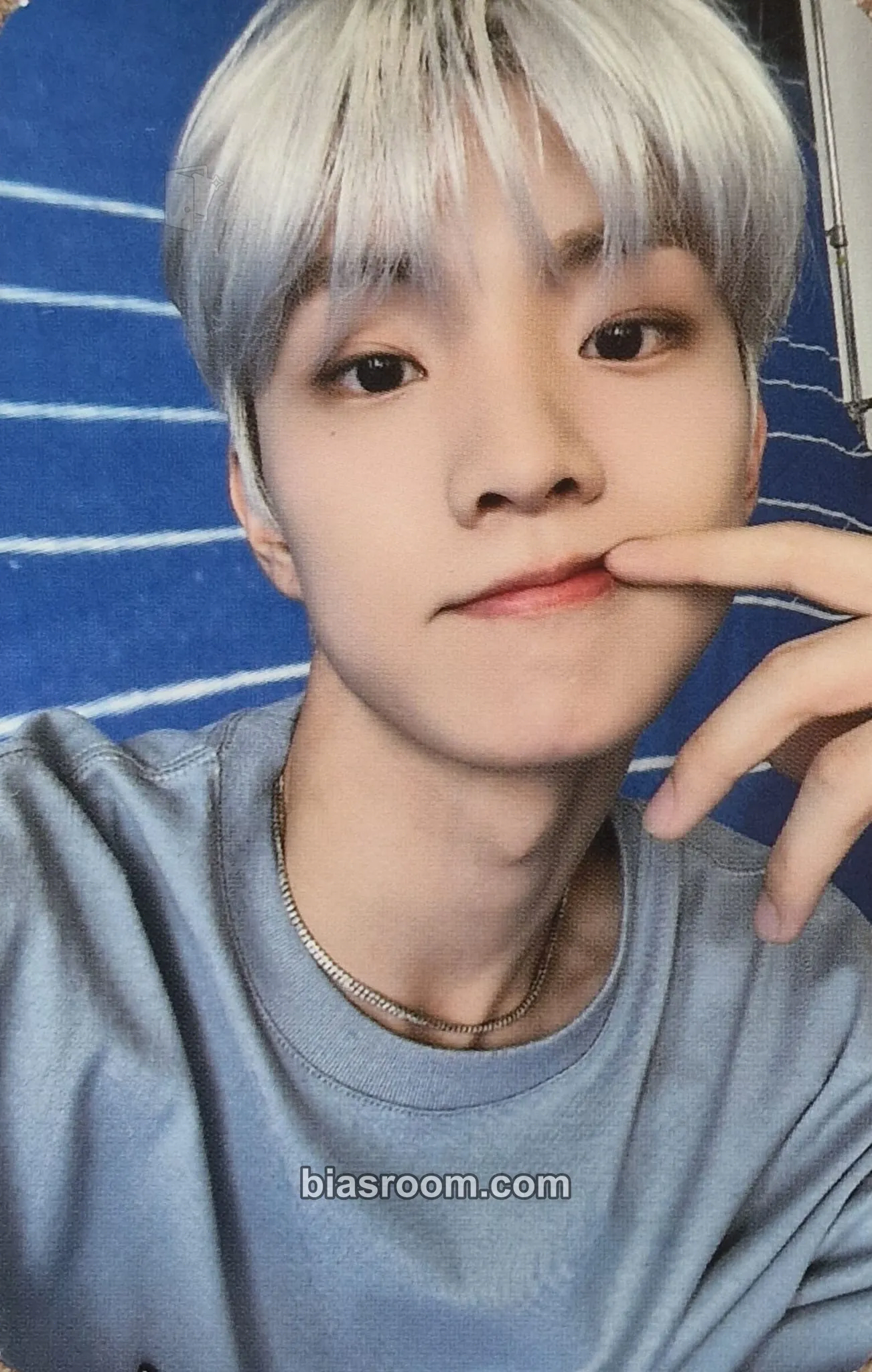 Q What it isn't x THE BOYZ (Summer 2022) Photocard - THE BOYZ - THE BOYZ K-pop photocard