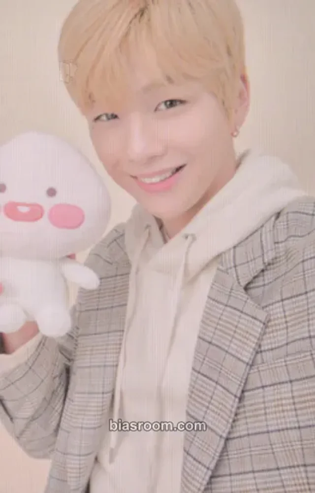 KANGDANIEL - Daniel - APEACH KANG DANIEL EDITION Other merch photocard card wallet