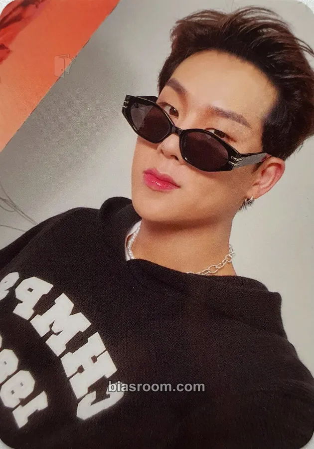 Joohoney JOOHONEY x Born Champs Photocard - MONSTA X - MONSTA X K-pop photocard
