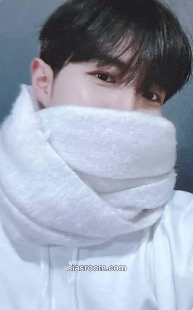 Kim Jaehwan - Jaehwan - Ponytail Album broadcast