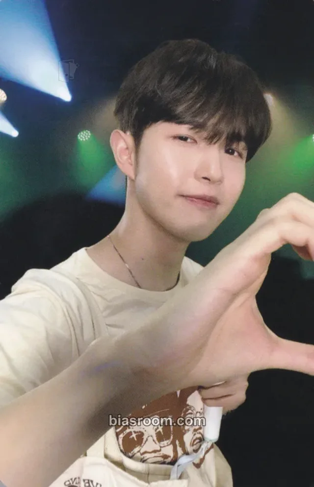 Kim Jaehwan - Jaehwan - Ponytail Album broadcast