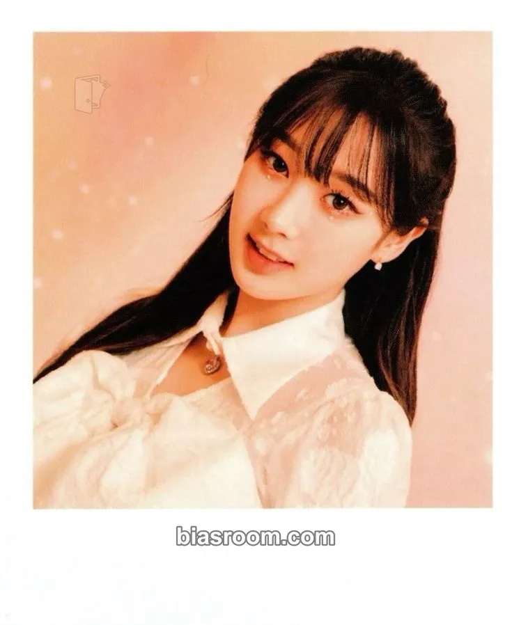 Giselle Season's Greetings (2022) Photocard - aespa - aespa K-pop photocard